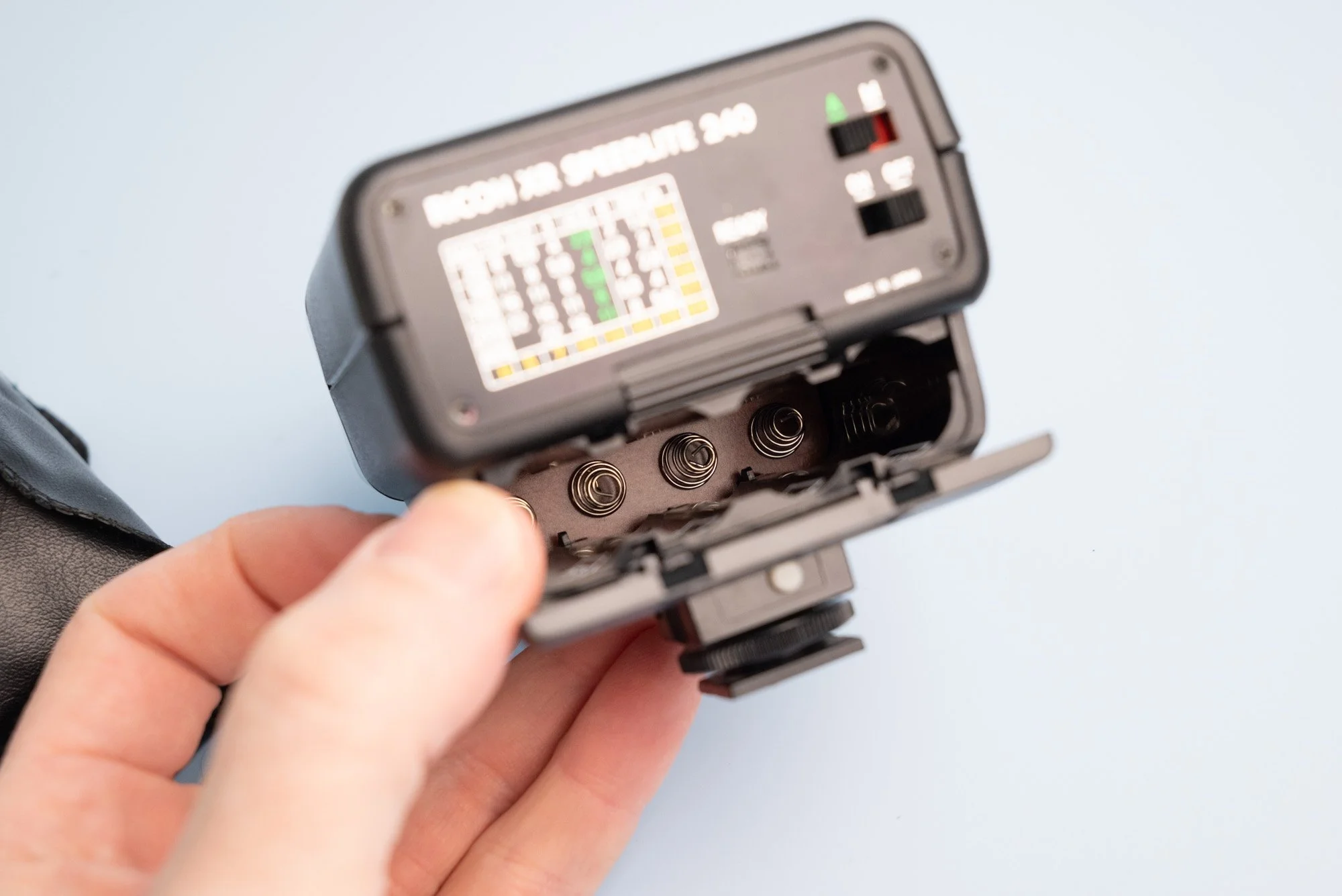 Ricoh XR Speed Lite 240 - For SLR and DSLR Cameras — F Stop Cameras